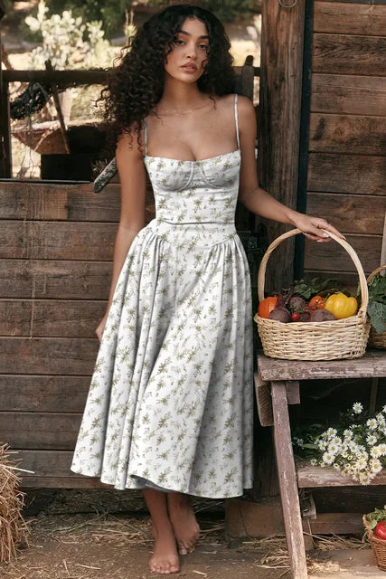 Elegant Dress perfect for any special occasion