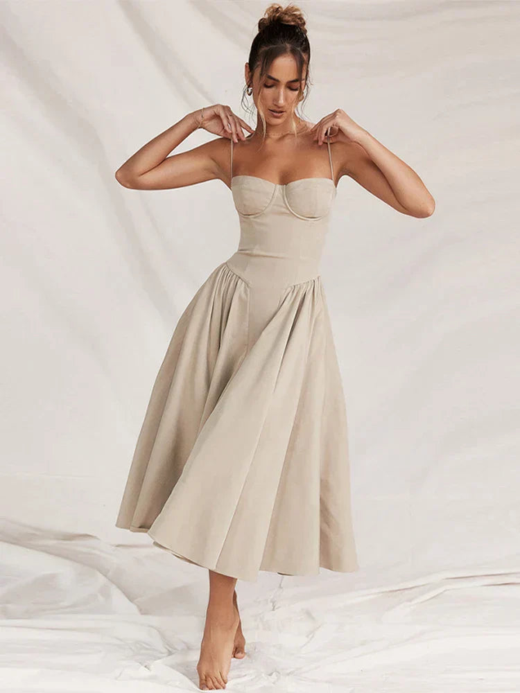Elegant Dress perfect for any special occasion