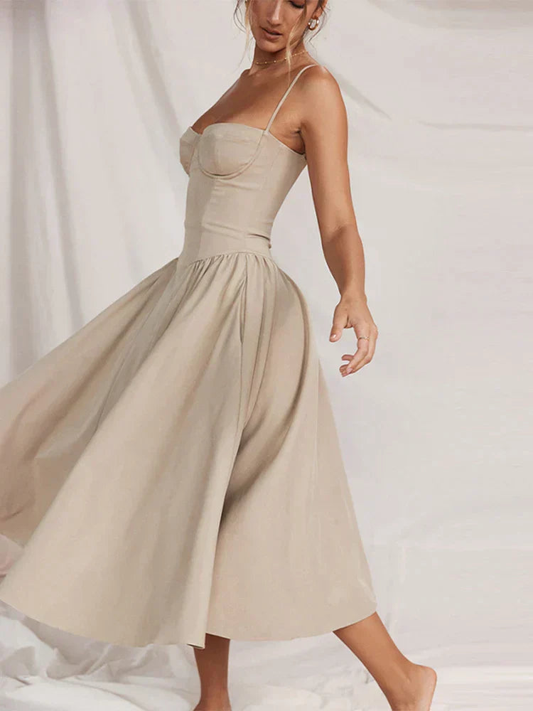 Elegant Dress perfect for any special occasion