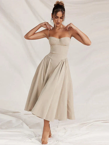 Elegant Dress perfect for any special occasion